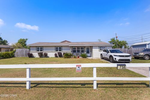 738 S Gay Ave, Panama City, FL, 32404-8220 | Card Image