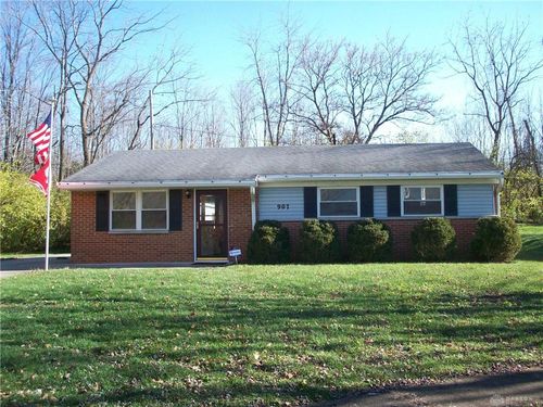 907 Murray Hill Drive, Xenia, OH, 45385 | Card Image