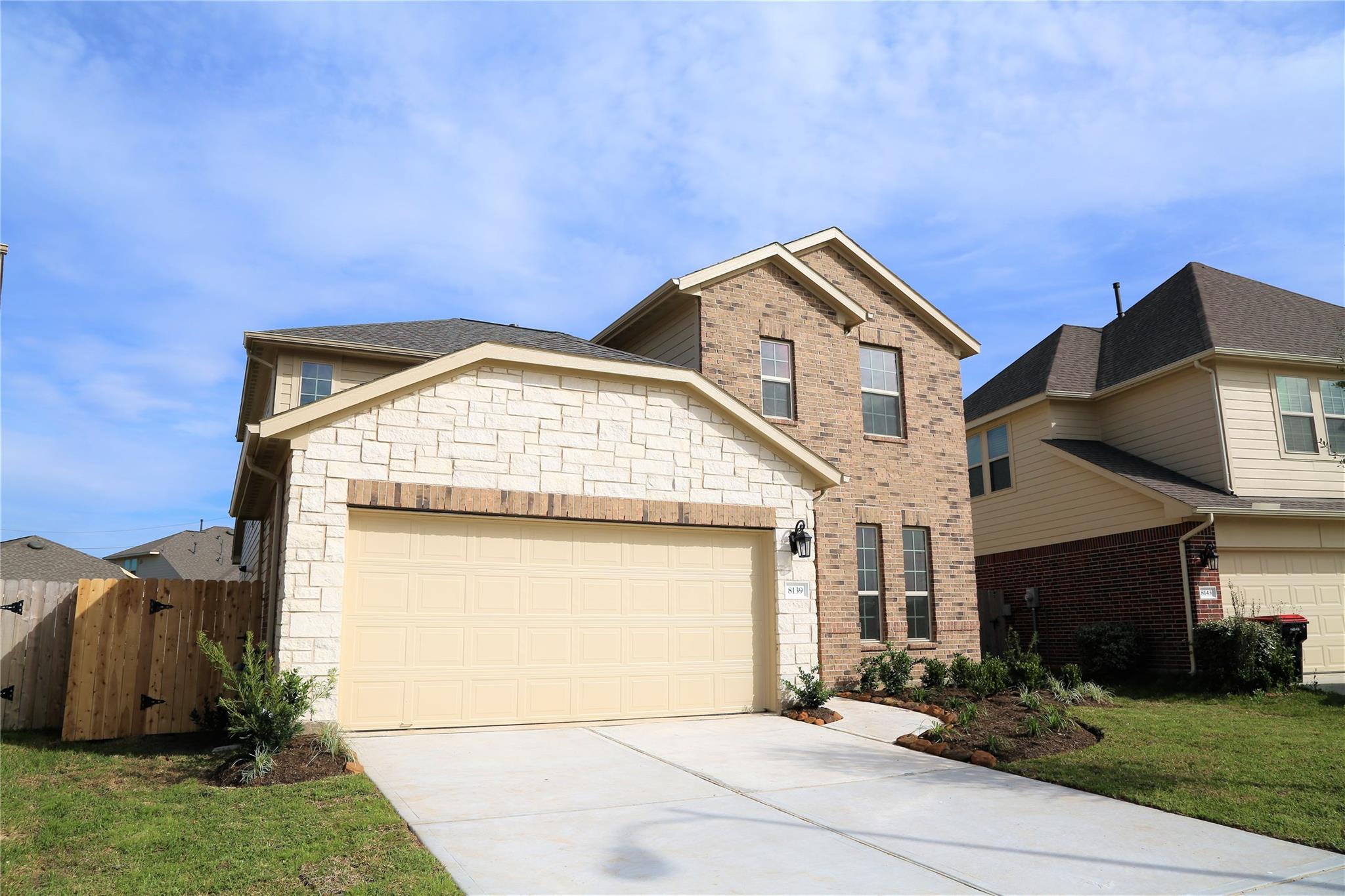 Residential Lease in Richmond 3