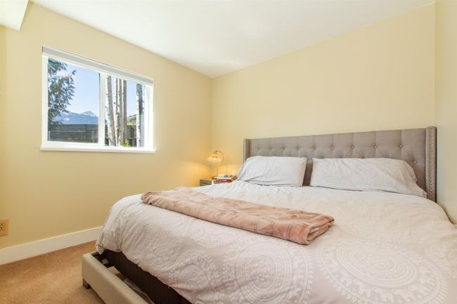 40737 Perth Drive, House other with 5 bedrooms, 2 bathrooms and 6 parking in Squamish BC | Image 30