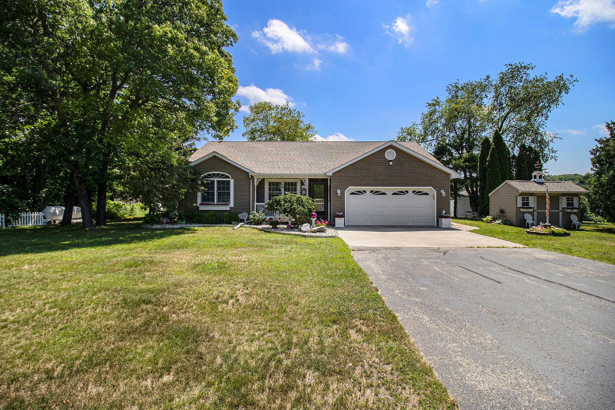 198th Ave, Hesperia, MI 49421