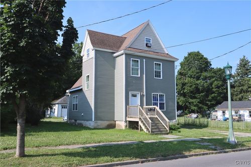 222 Academy St, Watertown, NY, 13601-3719 | Card Image