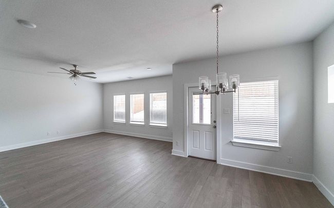 2213 Ridgecrest Ln, House other with 3 bedrooms, 2 bathrooms and null parking in Sherman TX | Image 7