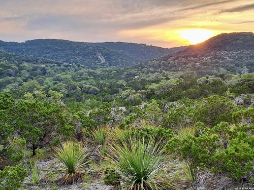 LOT 90 E Bear Springs Rd, Pipe Creek, TX, 78063 | Card Image