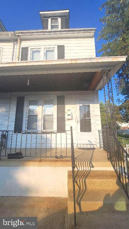 Columbus Ave, Trenton, NJ 08629