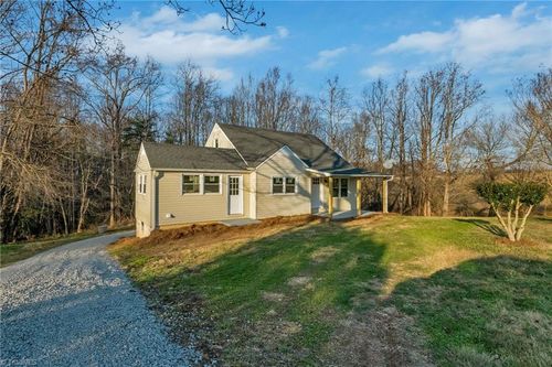 857 Adams Ridge Road, State Road, NC, 28676 | Card Image