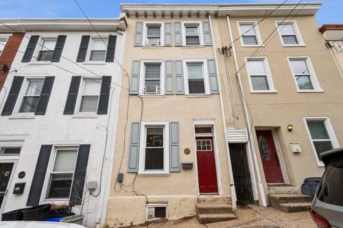3693 Calumet St, PHILADELPHIA, PA, 19129-1749 | Card Image