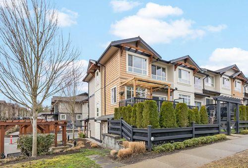 18-11305 240 St, Maple Ridge, BC, V2W0J1 | Card Image