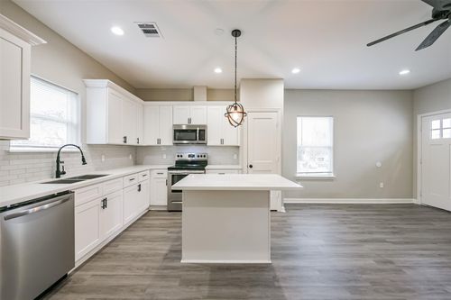 4405 Mallow St, Houston, TX, 77051-2835 | Card Image