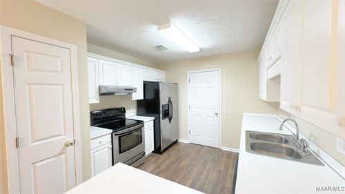2628 Beard Ct, Montgomery, AL, 36117-4652 | Card Image