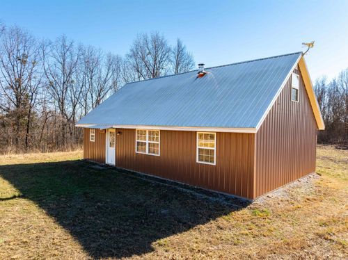 579 Falcon Way, Mount Pleasant, AR, 72561-8841 | Card Image