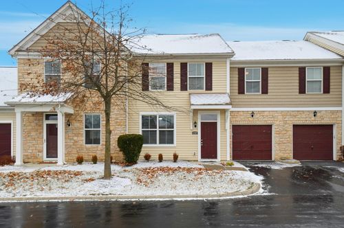 27-4307 Club Trail Ln, Grove City, OH, 43123-8152 | Card Image
