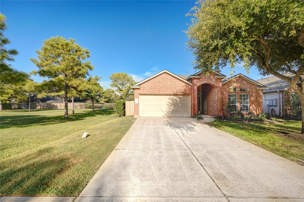 River Ridge Ln, Dickinson, TX 77539