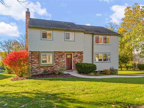 1256 Manor Dr, Pittsburgh, PA, 15241-2865 | Card Image