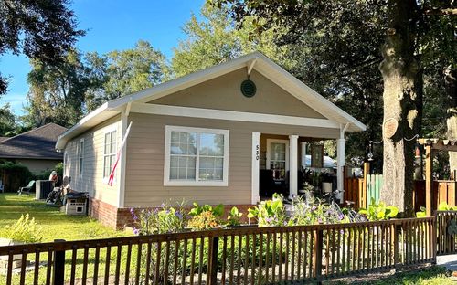 530 Se Putnam St, Lake City, FL, 32025-5399 | Card Image