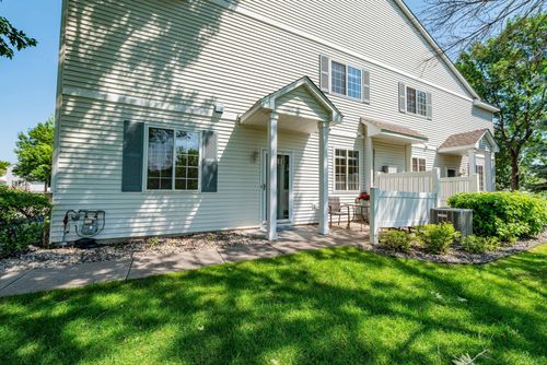 17907 69th Pl N, Maple Grove, MN, 55311-2966 | Card Image