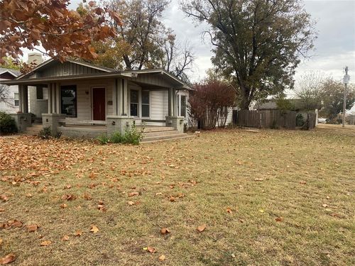 700 N 11th St, Frederick, OK, 73542-3419 | Card Image