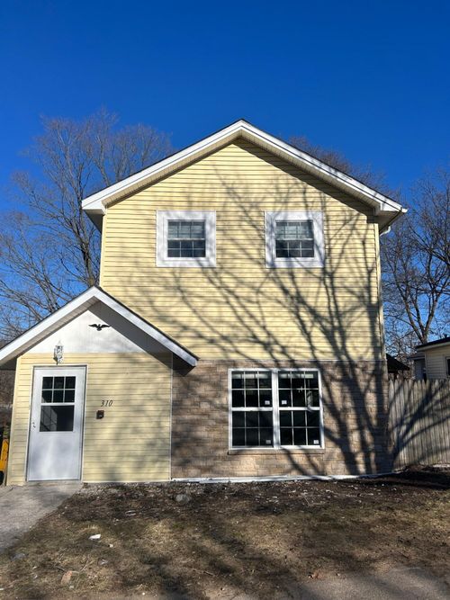 310 N Warren Ave, Big Rapids, MI, 49307-1433 | Card Image