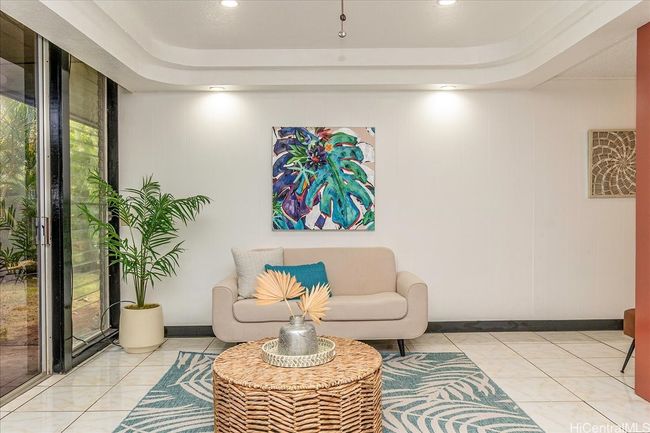 Living Room | Image 4