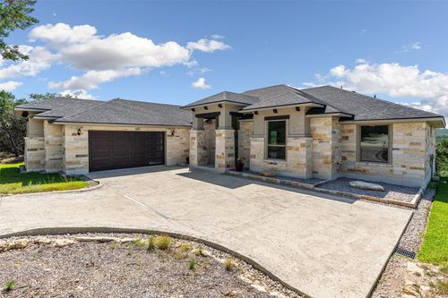 25012 Montana Creek Xing, Marble Falls, TX, 78654-3774 | Card Image