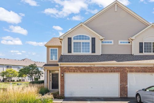 3770 Pope Ct, Plano, IL, 60545-2250 | Card Image