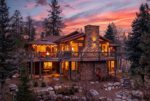 5555 W Mckenzie Woolard Rd, Deer Park, WA, 99006-9499 | Card Image