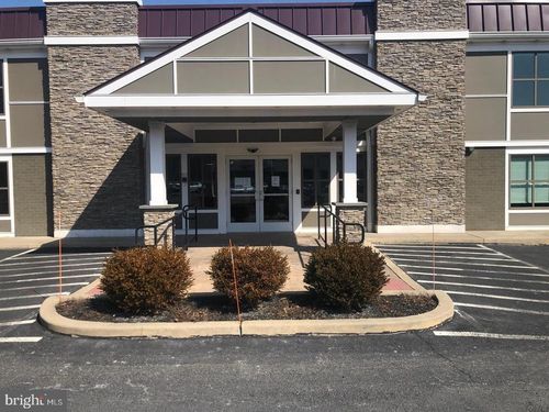 515 S West Boulevard, Quakertown, PA, 18951 | Card Image