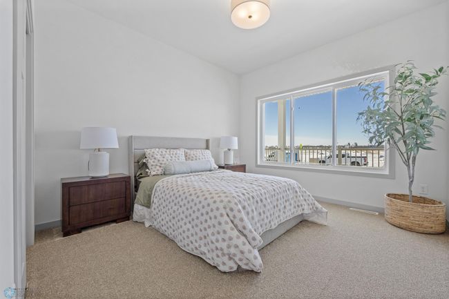Second Bedroom on Main | Image 26