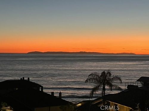 34 Blue Lagoon, Laguna Beach, CA, 92651-4216 | Card Image