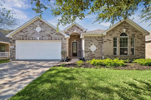 2308 Canyon Springs Dr, Pearland, TX, 77584-3412 | Card Image
