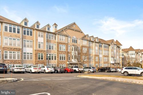 1102 Cedar Village Blvd, East Brunswick, NJ, 08816-1381 | Card Image