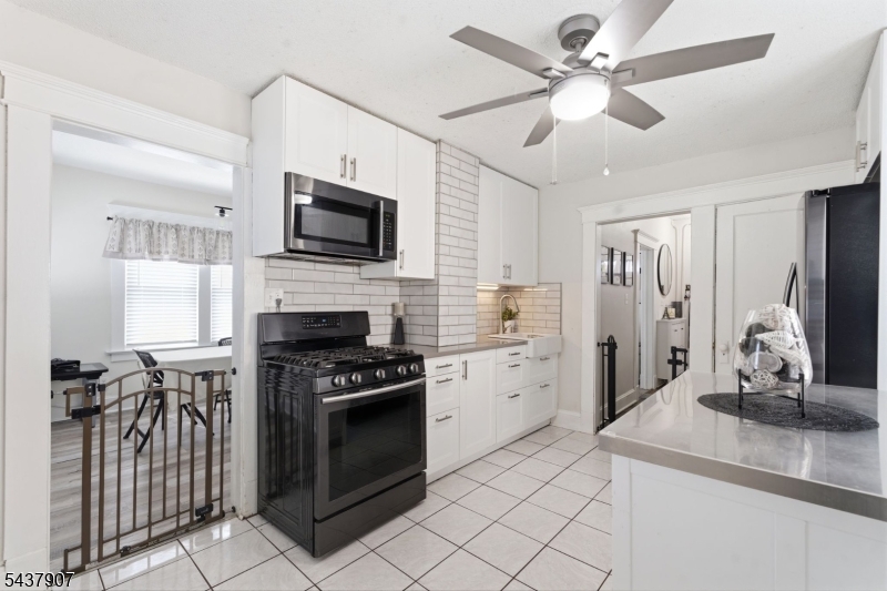 Residential in South River Boro 4