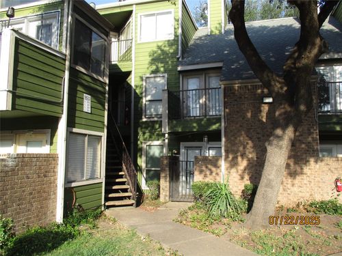 207-9823 Walnut St, Dallas, TX, 75243-8863 | Card Image