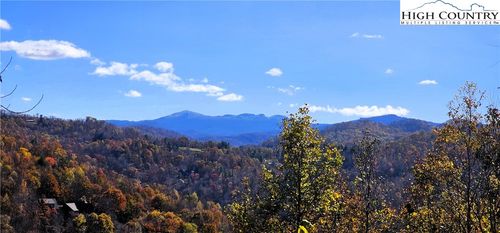 110 Settlers Knob, Elk Park, NC, 28622 | Card Image