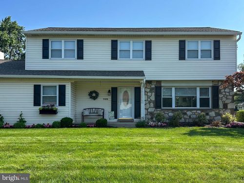 1109 Walnut Ln, LANSDALE, PA, 19446-4507 | Card Image
