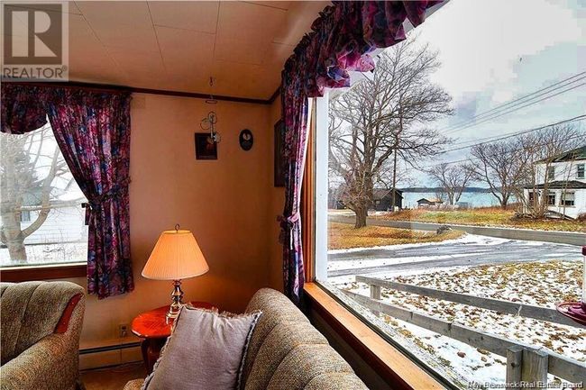 9 Cooks Point Rd, House other with 4 bedrooms, 2 bathrooms and null parking in Wilsons Beach NB | Image 4