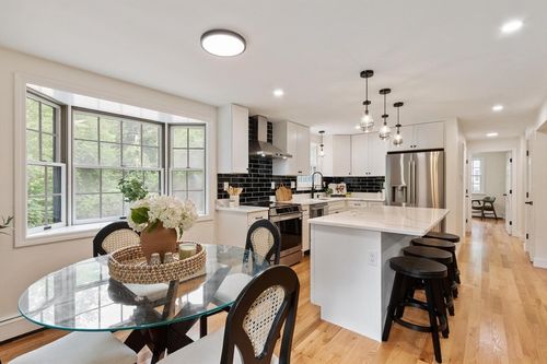 368 Hill Rd, Boxborough, MA, 01719-1028 | Card Image