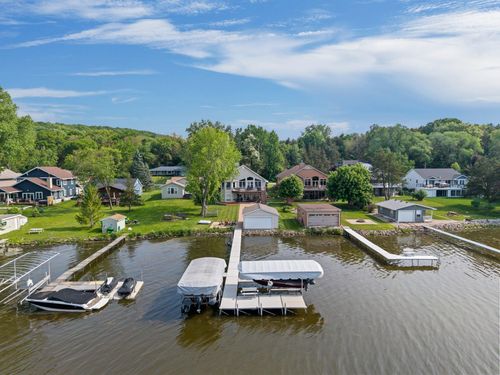 W11342 Red Cedar Dr, Lodi, WI, 53555-9646 | Card Image