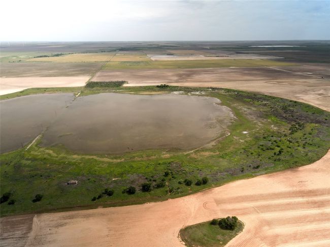Bird's eye view of a nearby body of water | Image 14
