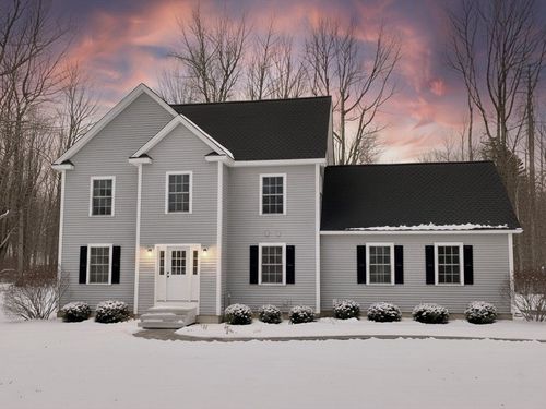 28 Forest Hill Dr, Rutland, MA, 01543-1508 | Card Image