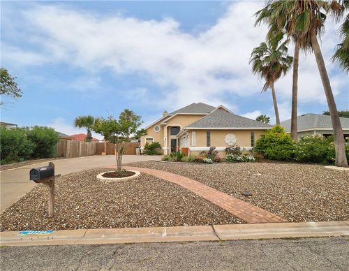 13726 Eaglesnest Bay Dr, Corpus Christi, TX, 78418-6318 | Card Image
