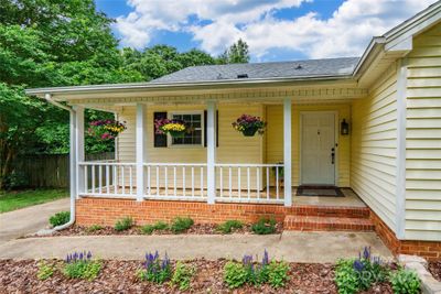 7000 Hildreth Court, House other with 3 bedrooms, 2 bathrooms and null parking in Charlotte NC | Image 3