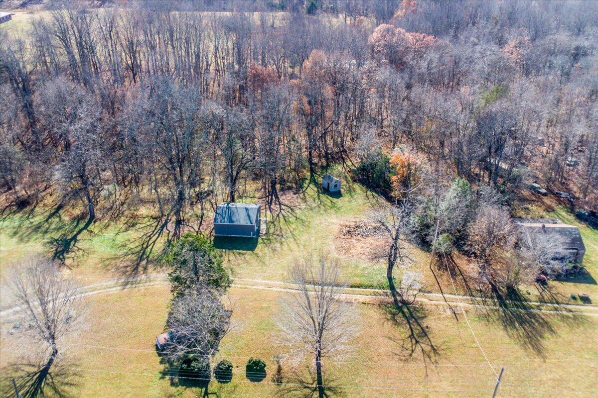 Land in Goode 3