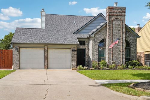 2524 Sawyer Dr, Seabrook, TX, 77586-3333 | Card Image