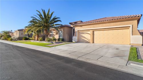 7166 Adobe Hills Ave, Las Vegas, NV, 89113-3035 | Card Image