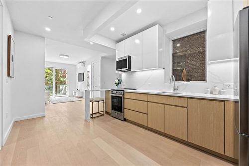 3e-2183 Ocean Ave, Brooklyn, NY, 11229-2303 | Card Image