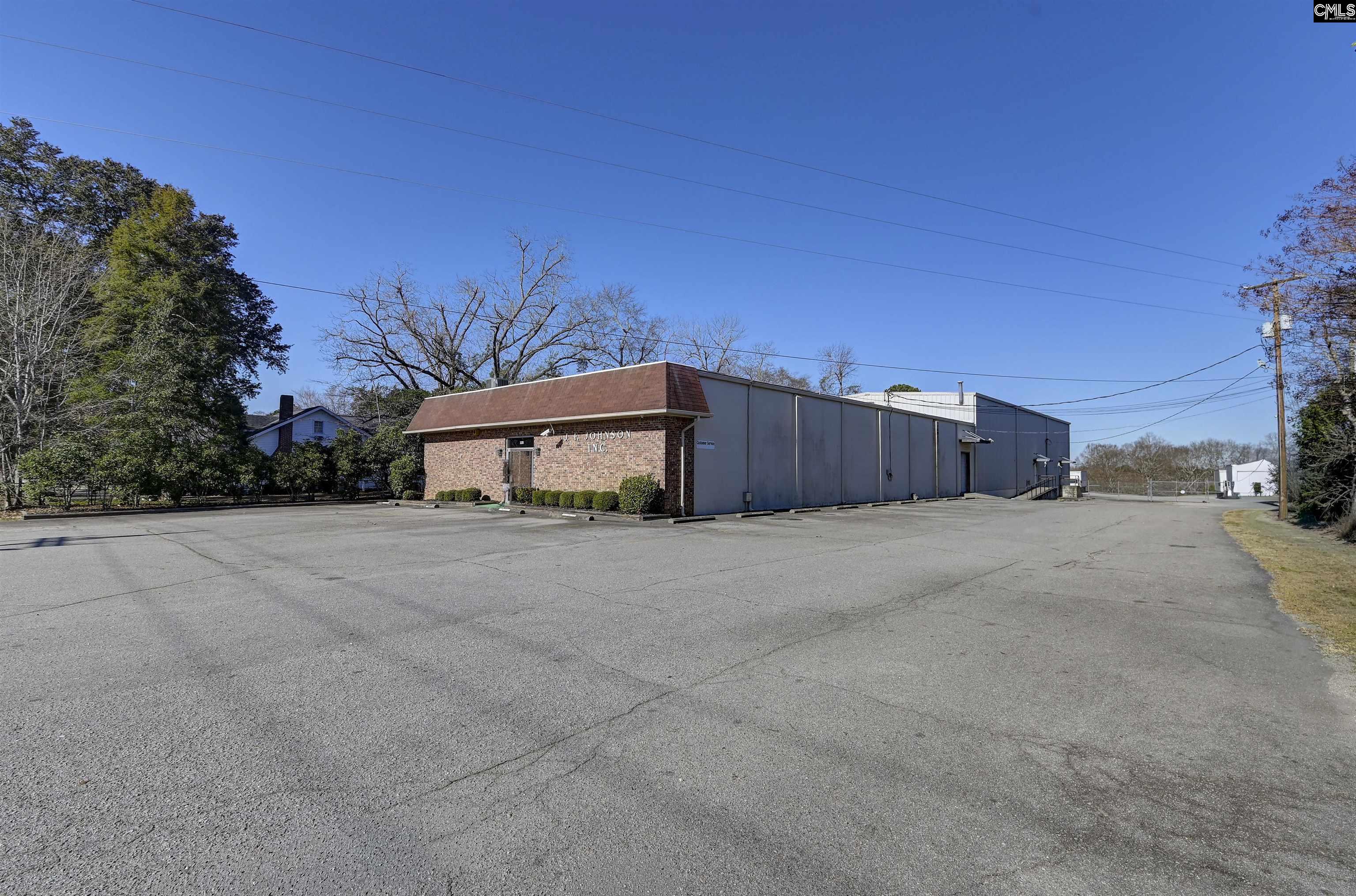 225 Summerland Ave, Batesburg, SC 29006
