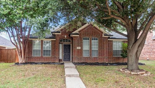 812 Pinnacle Cir, Lewisville, TX, 75077-2539 | Card Image