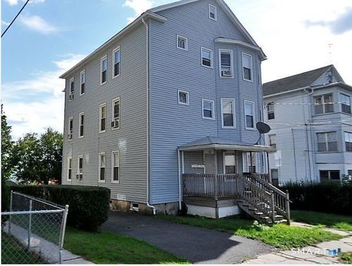 apt-3rd-155 Smith St, New Britain, CT, 06053-3693 | Card Image