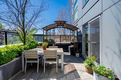 210-1588 E Hastings St, Vancouver, BC, V5L0B8 | Card Image